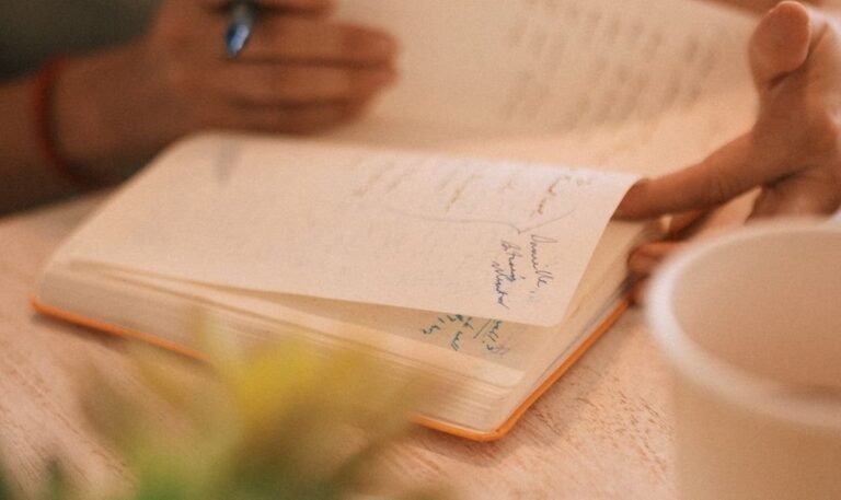 How to Start Journaling: A Beginner’s Guide How to start journaling — a beginner's guide to daily writing